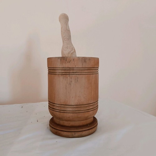 Wooden mortar used