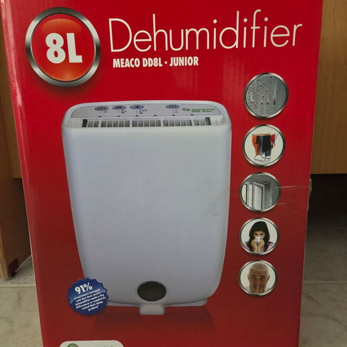 Meaco DD8L Junior dehumidifier used with zeolite technology
