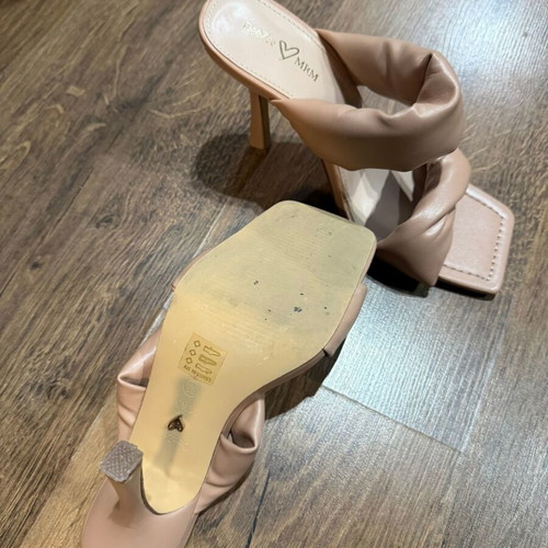 Deezee high heel shoes like new, beige and pink, size 36