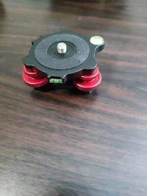Leveling Base for Seestar like new