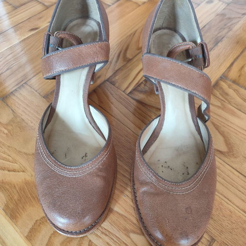 Clarks Mary Janes size 38 used, leather, brown