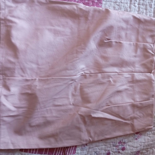 Leather skirt new, pink, size M 38 10