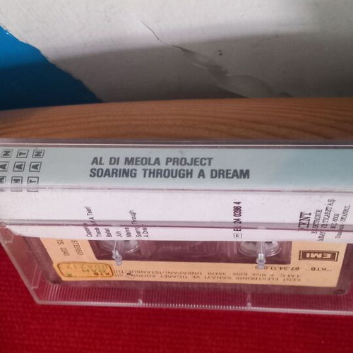 Al Di Meola cassette like new, Latin