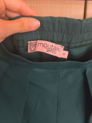 Moutaki summer pants like new, green cypress, size M