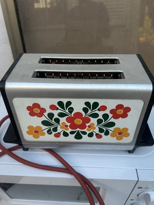 Toaster in excellent condition