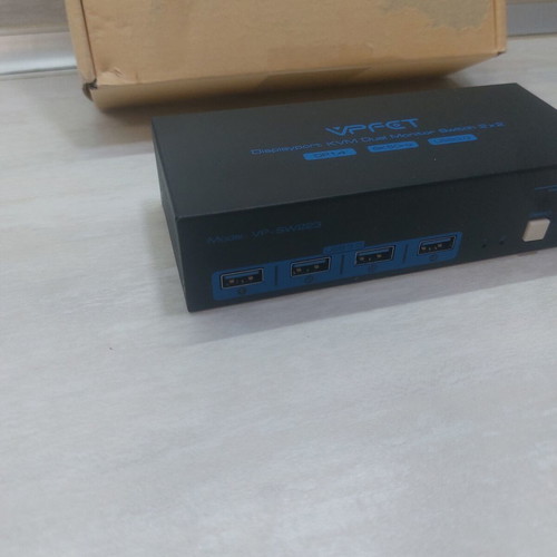 VPFET VP-SW223 KVM switch for 2 monitors and 2 PCs, DisplayPort 1.4, 8K/4K, USB 3.0