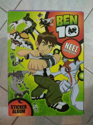 Άλμπουμ αυτοκόλλητων Ben10 - Νέες Περιπέτειες σαν καινούργιο