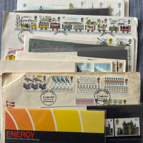 Complete United Kingdom stamp sets new, decades '60s - '80s