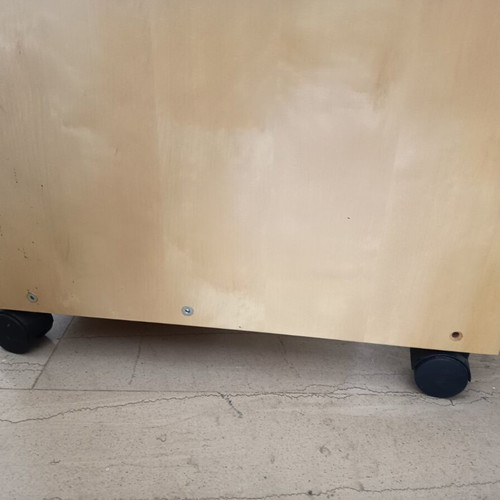 Computer desk used with minor wear, dimensions 50x77x77 cm
