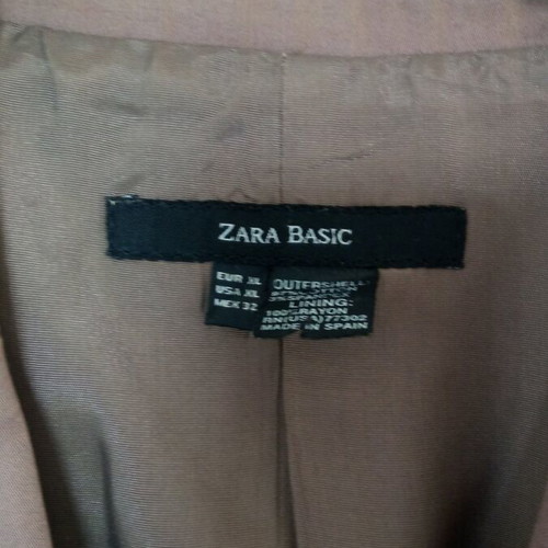 Brown mid-length jacket size L like new