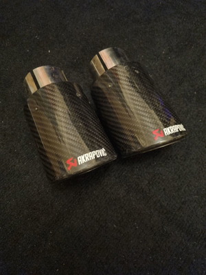 Akrapovic carbon exhaust tips like new, genuine