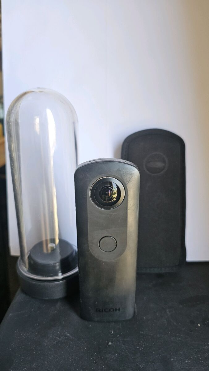 Ricoh Theta S camera used with… - € 70,00 - Vendora.cy