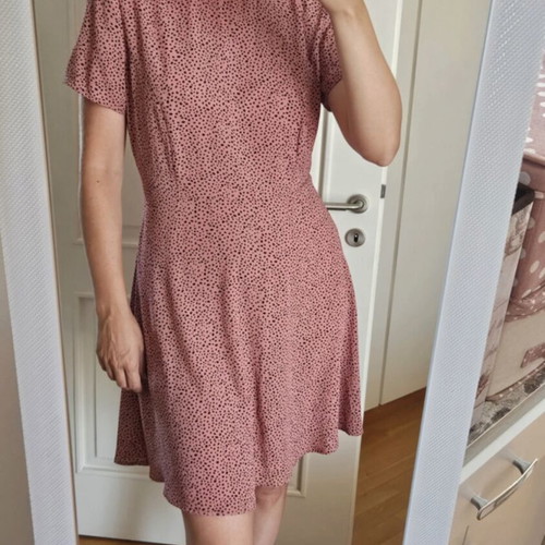 VILA dress with open back, size 40 / M-L, black and pink