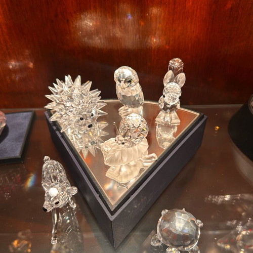 Swarovski crystal animal figurines like new, collectible