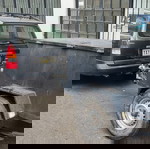  Μπακαζιέρα στιβαρή στεγανή με σούστες, φώτα, φρένα.