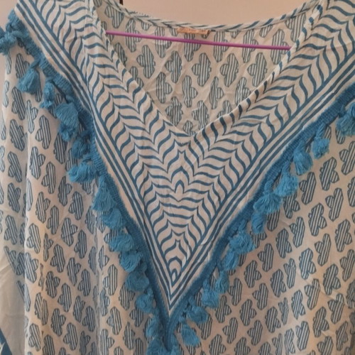 Long caftan new, white-turquoise, one size