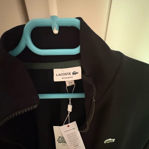 Lacoste fleece jacket new, size M, black