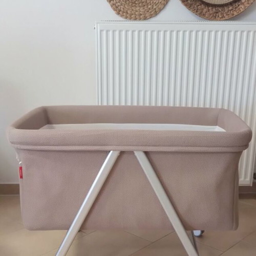 Clic baby cot used, portable 0-6 months, beige
