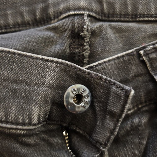 Diesel skinny low waist jeans used, black with rips