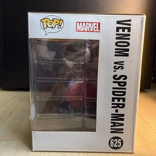 Funko Pop Marvel Comics Moment Venom vs Spider-Man Metallic 625 new