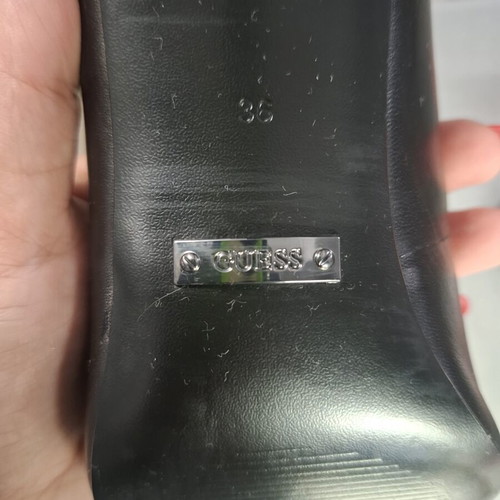 Guess black pointed pumps with metallic heel, size 36