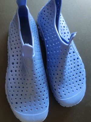 Children's blue water shoes new, for pool and swimming