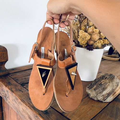 Meet The Cat leather sandals new, wood and plexiglass details, size 37