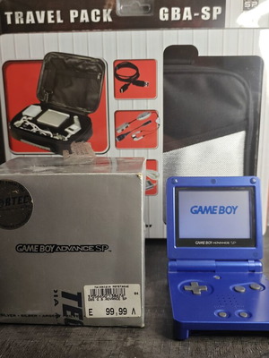 Nintendo Game Boy Advance SP blue with box and travel pack