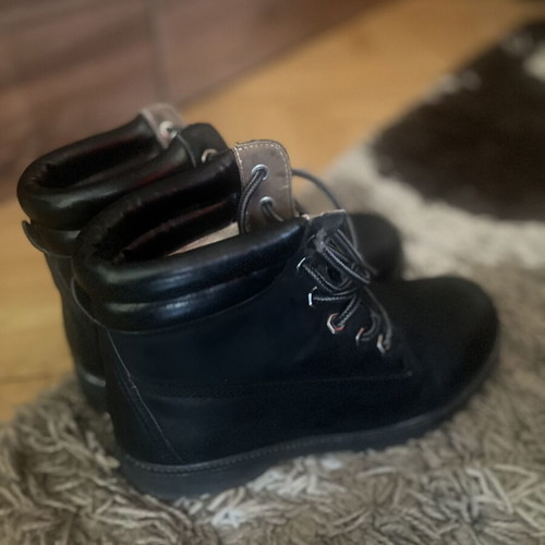 Woman boots size 39, black