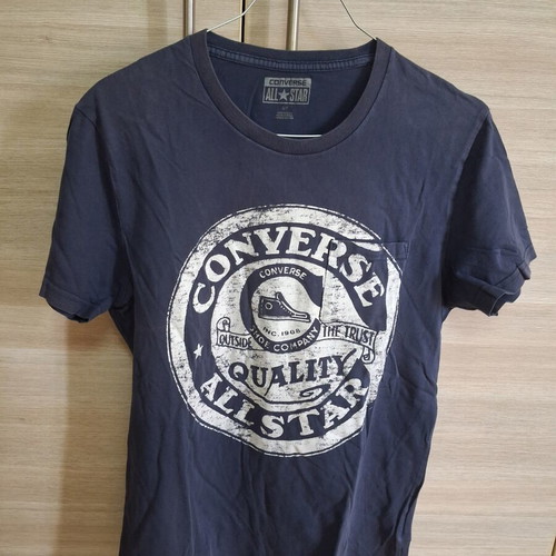 Converse t-shirt small like new, blue
