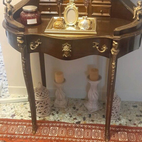 Antique secretary desk like new, solid walnut wood with brass details