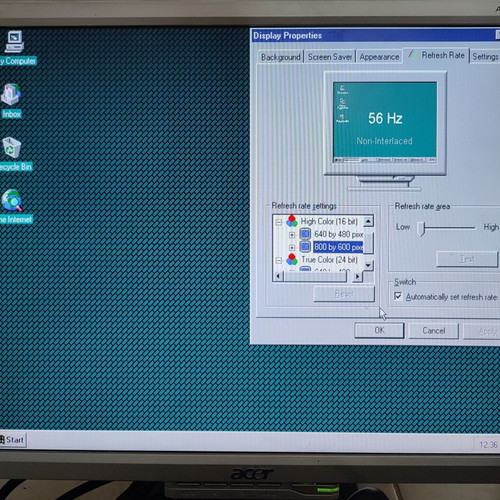 Trident TGUI9440-1 PCI used graphics card with driver diskette