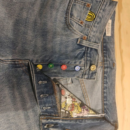 Levi’s 501 women's pants like new, collectible Super Mario edition