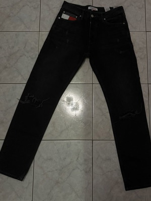 Tommy Jeans black jeans like new, size W31 L34