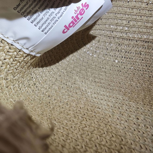 Claire's straw bag like new, handheld