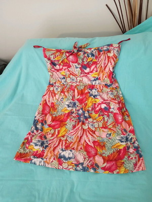 Floral Blanco dress strapless used, cotton fabric