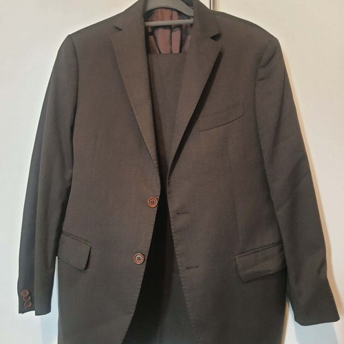 Prince Oliver suit size 50 like new, brown