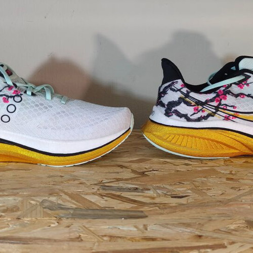 Saucony Endorphin Speed 5 Tokyo Size EU 47 New