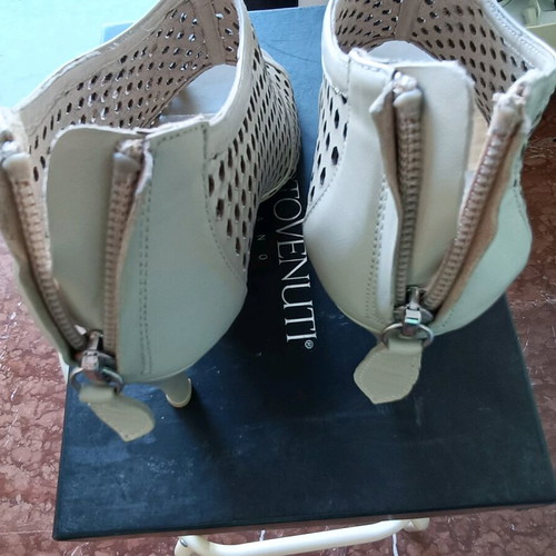 Roberto Vennuti high-heeled boots like new, beige, size 39