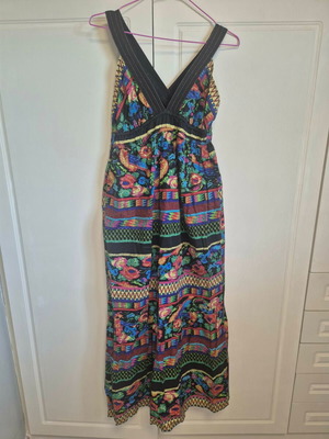 Billabong maxi dress colorful size L like new