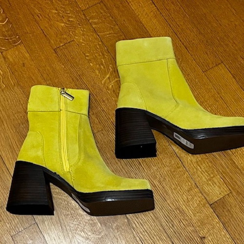 ASOS leather suede ankle boots new, size 39, yellow with chunky heel