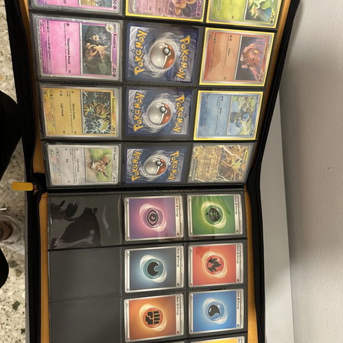 151 Mew Base Set Pokemon Cards with Binder like new