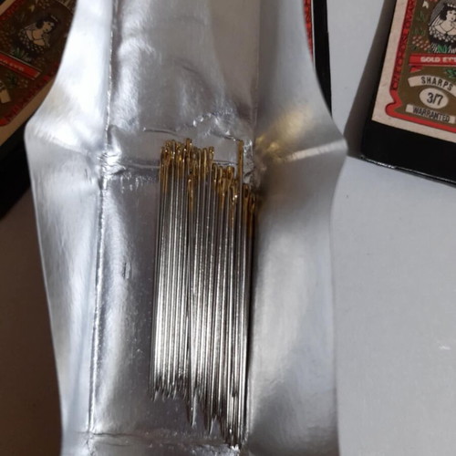 Sewing needles number 3 and 6 _1pc=0.60€