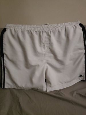 Adidas Αθλητική Βερμούδα 3XL μεταχειρισμένη, λευκή