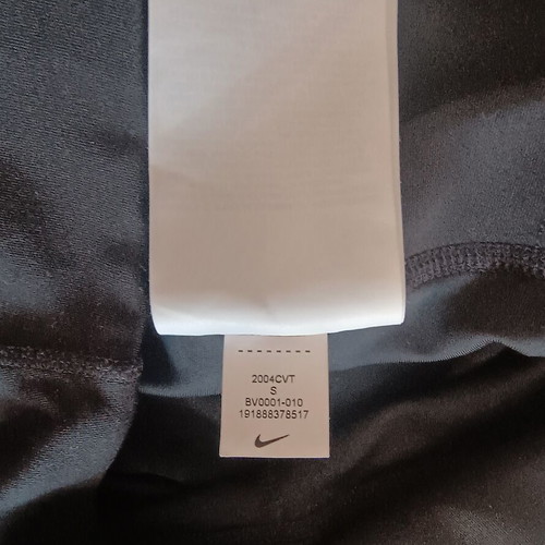 Nike One Dri-FIT 7/8 Crop Training Tights size S like new, black