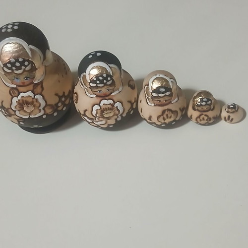 Handmade Wooden Russian Matryoshka Doll Set of 5 with Gold Details