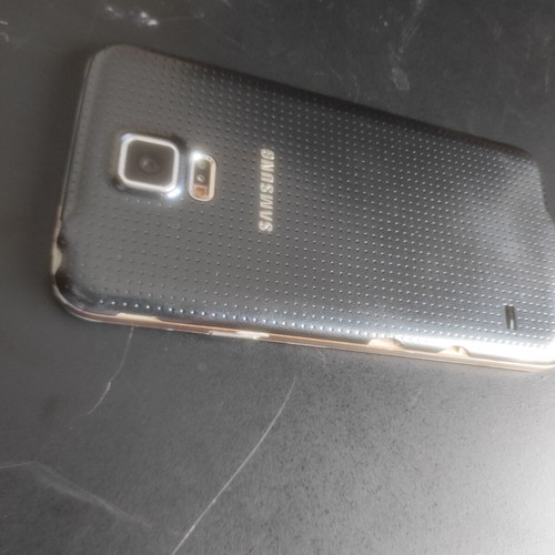Samsung Galaxy S5 SM-G900H used phone for spare parts with screen and back cover