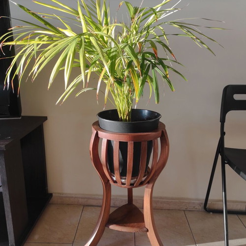 Ξύλινη ανθοστήλη teak μεταχειρισμένη με σχεδιασμό καλάθι