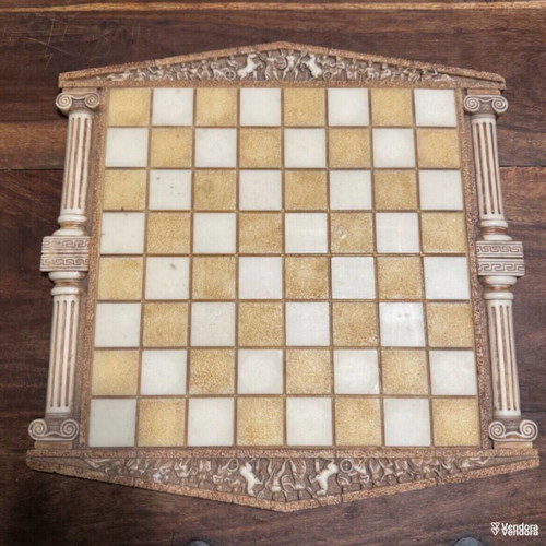 Alabaster chess set Dikas like new with hand-painted pieces