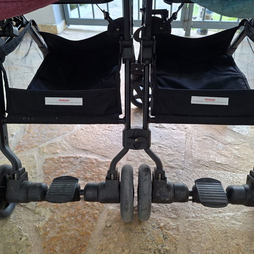Mother Baby Two Bebe Divisible Twin Stroller like new